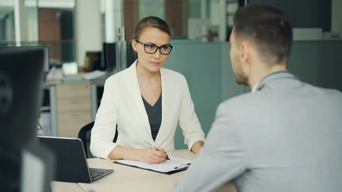 Candidate interview with a HYRA recruiter